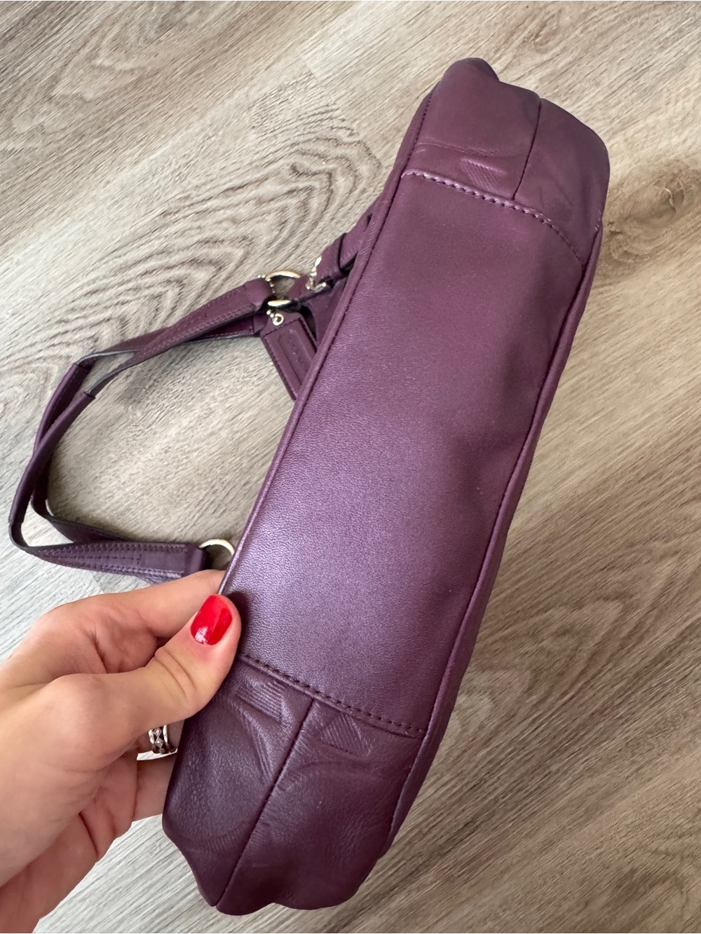 Coach Embossed Hobo Shoulder Logo Bag Purse Plum Purple G1276-F19457 - Picture 3 of 9